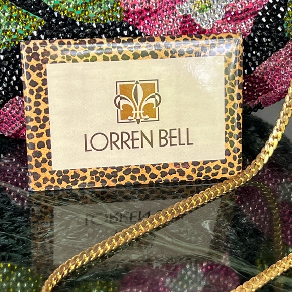 Loren Bell Swarovski EGG shaped crystal Floral purse - Picture 6 of 9